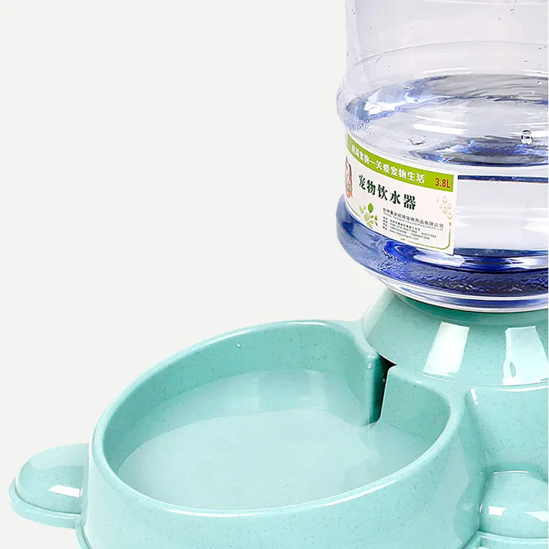 Dispensador de agua osito